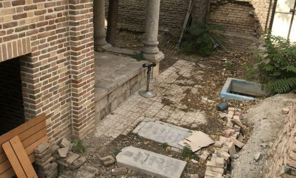 خبرسازی تازه برای آرامگاه روزنامه نگاران عصر مشروطه، پارکینگ خبرسازی تازه برای آرامگاه روزنامه نگاران عصر مشروطه، پارکینگ می شود، پارکینگ نمی شود
