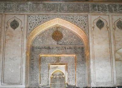 مسجد جامع ساوه یکی از جاذبه های گردشگری استان مرکزی به شمار می رود