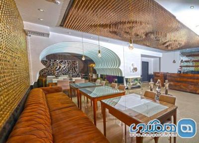 پذیرایی لوکس در رستوران بین المللی لیو